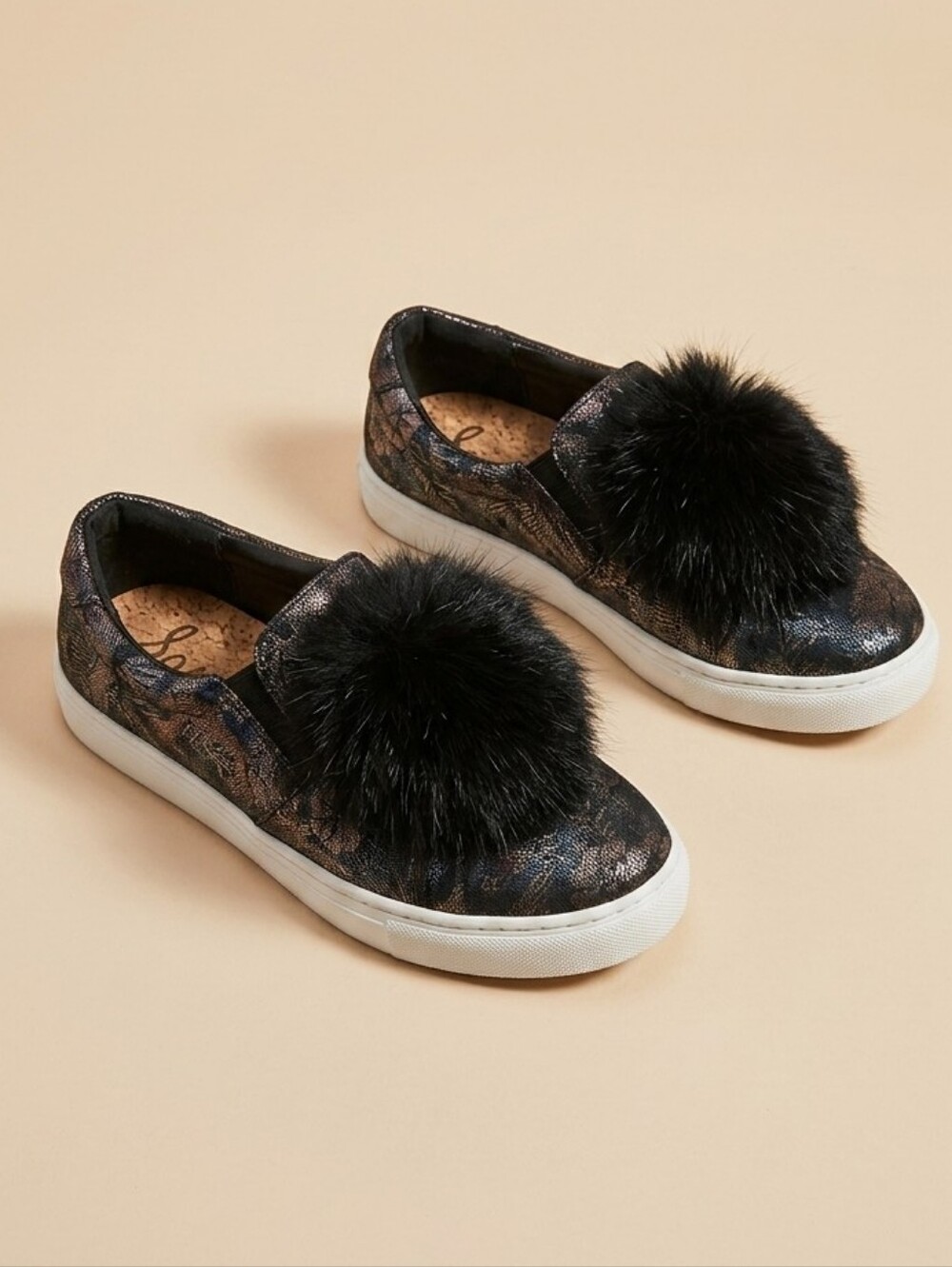 Sam Edelman Dark Romantic Floral Jacquard Slip On Sneakers Fur Pom Pom Size 9